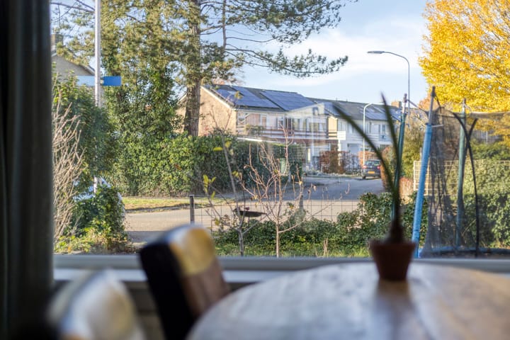 Foto 12 van Leeuwerikweg 19