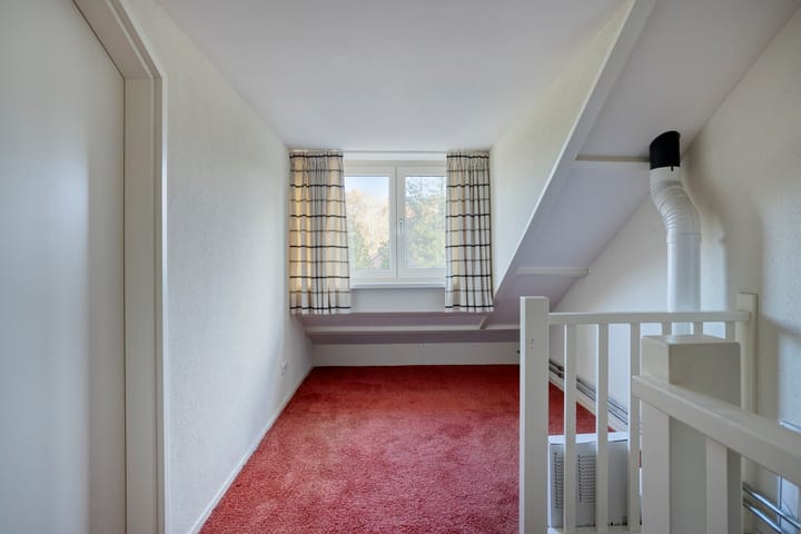 Foto 32 van Leeuwerikweg 19