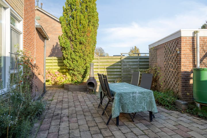 Foto 35 van Leeuwerikweg 19