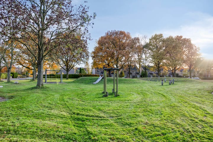 Foto 43 van Leeuwerikweg 19