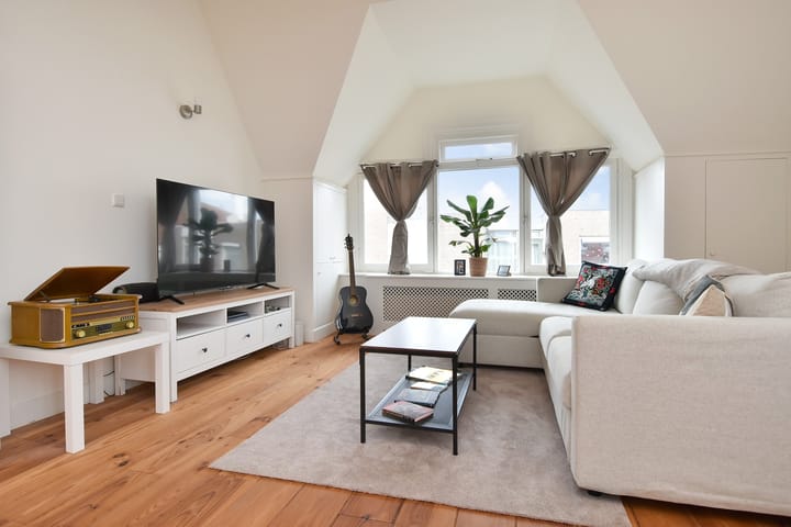 Photo 12 of Nieuwe Molstraat 8-A