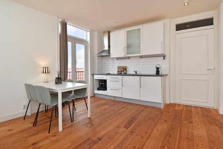 Photo 14 of Nieuwe Molstraat 8-A