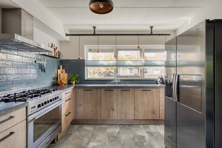 Photo 7 of Van Schaikstraat 5