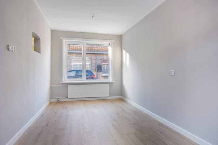 Photo 5 of Johan Willem Frisostraat 23