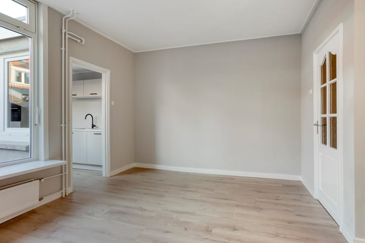 Photo 10 of Johan Willem Frisostraat 23