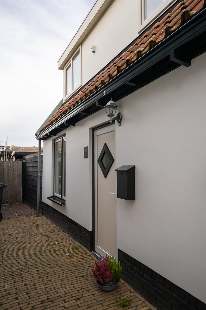 Photo 3 of De Ruyterstraat 58