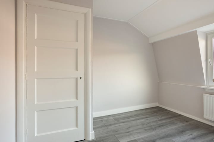 Photo 26 of Johan Willem Frisostraat 23