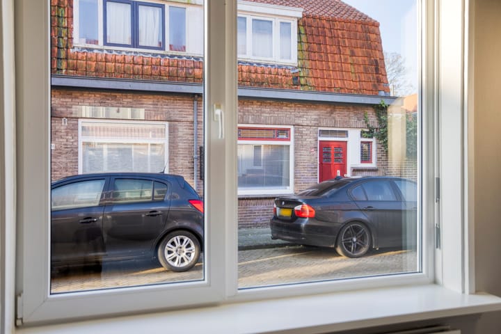 Photo 31 of Johan Willem Frisostraat 23