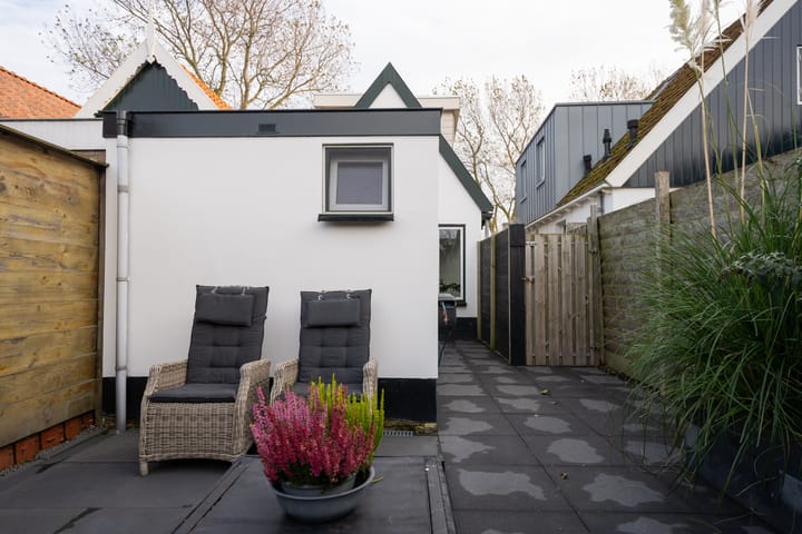 Foto 33 van De Ruyterstraat 58