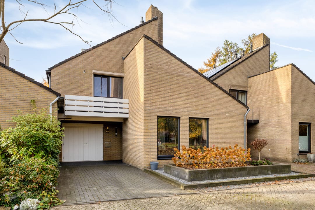 Photo 1 of Landschrijversveld 115