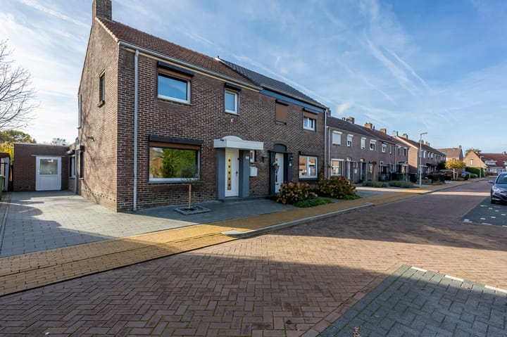 Foto 32 van Karel Doormanstraat 20