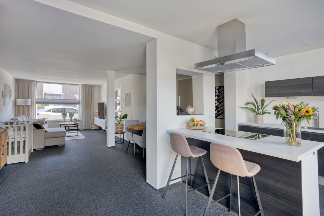 Foto 2 van Burgemeester Lespinassestraat 7