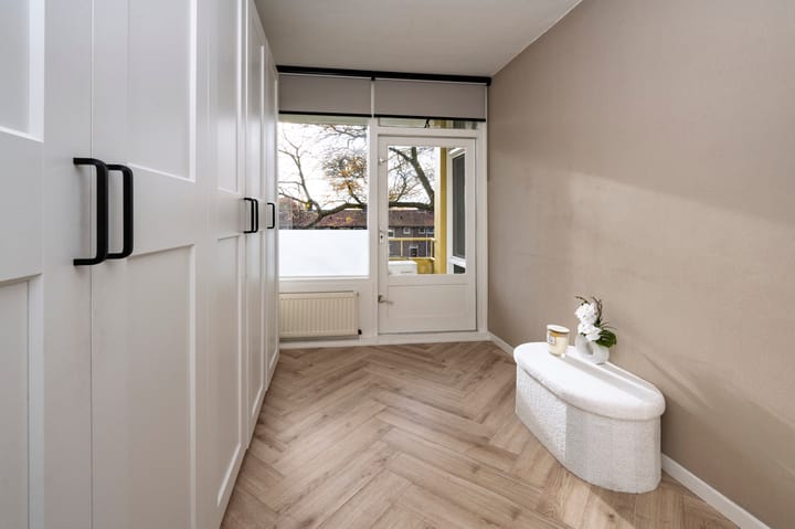 Photo 13 of Vogelplantsoen 9