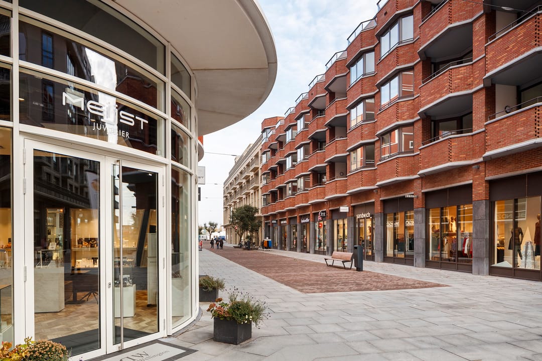 Photo 61 of Edmond Audranstraat 31