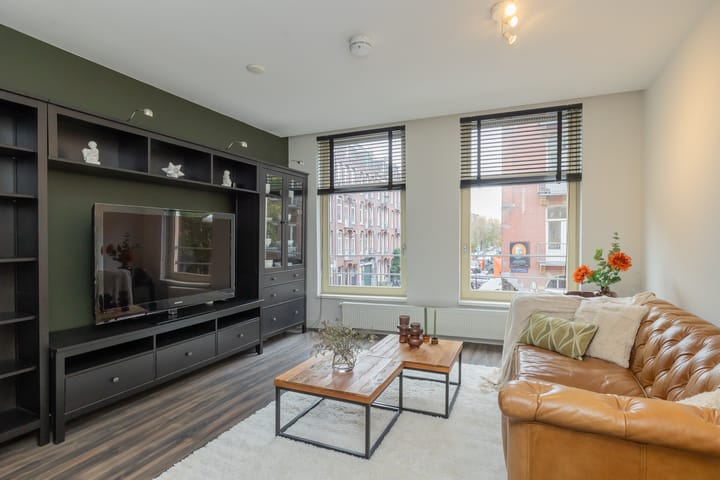 Photo 2 of Ten Katestraat 63-1