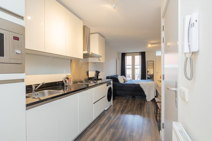 Photo 9 of Ten Katestraat 63-1