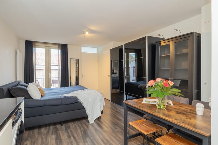 Photo 10 of Ten Katestraat 63-1