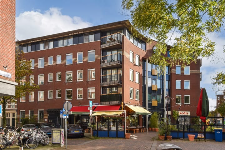 Foto 18 van Beukenplein 69