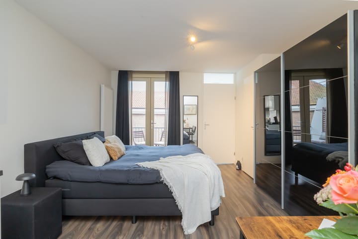 Photo 14 of Ten Katestraat 63-1