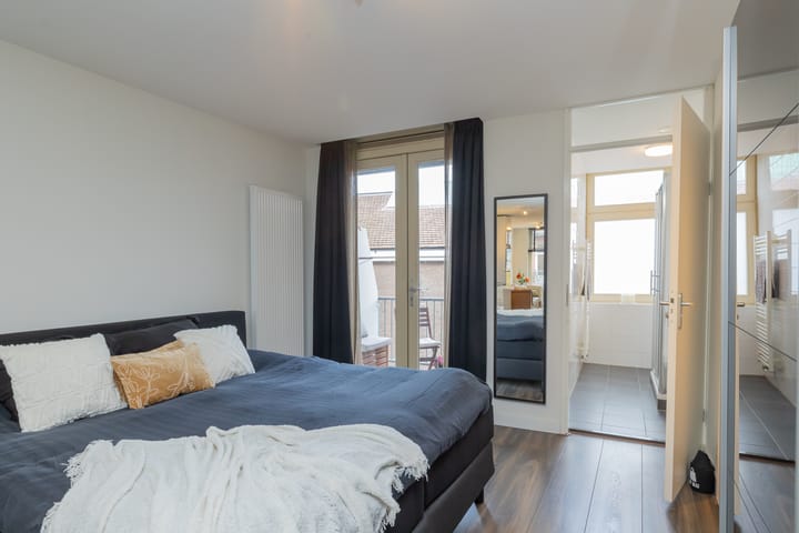 Photo 15 of Ten Katestraat 63-1