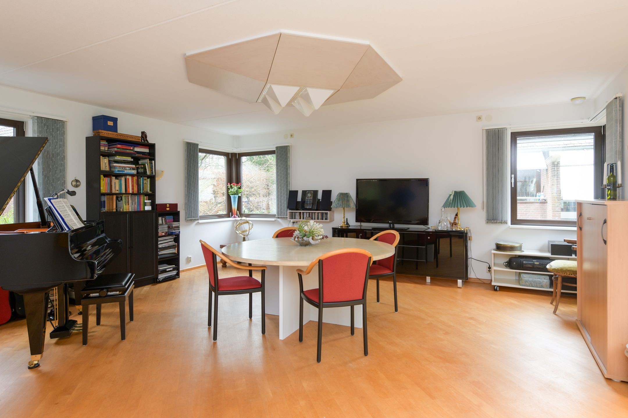 Foto 36 van Stationsweg 114