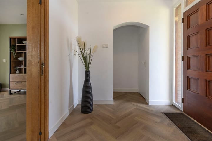 Photo 6 of Industrieweg 4