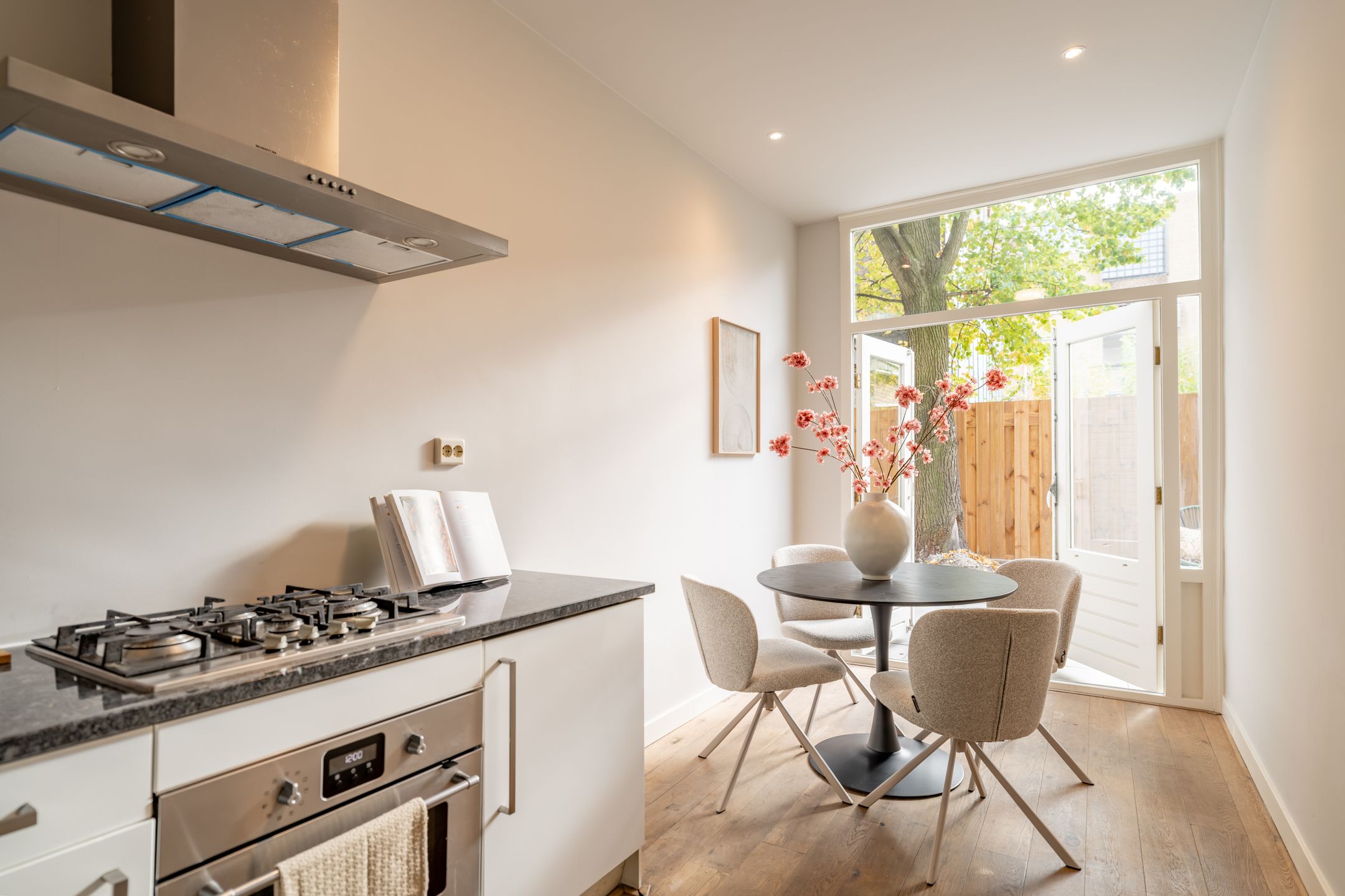 Photo 12 of Jan Hanzenstraat 47-H