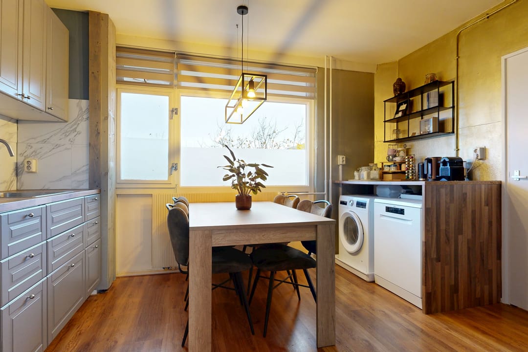 Foto 8 van Plutostraat 134