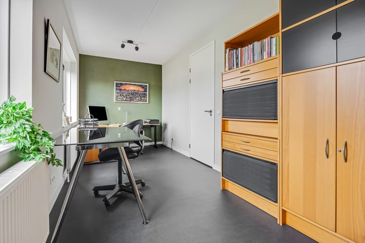 Photo 24 of Piet Romboutlaan 84