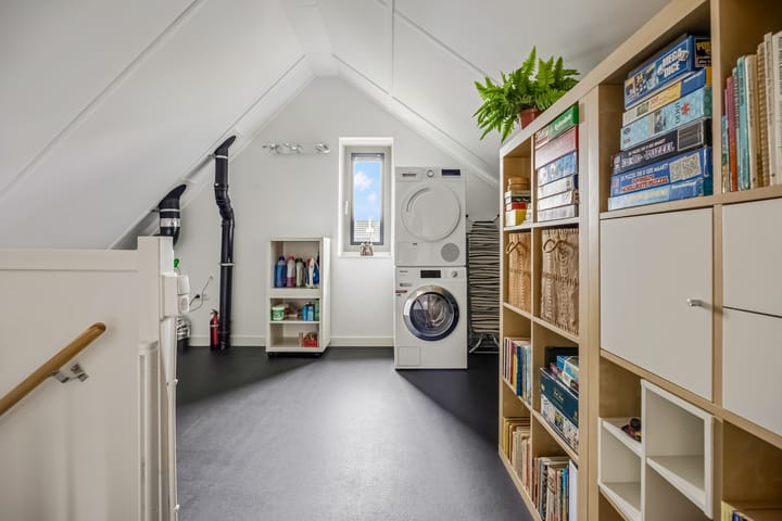 Photo 33 of Piet Romboutlaan 84