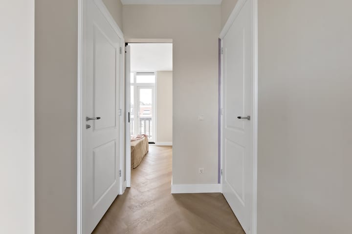 Photo 14 of Beeklaan 119-A