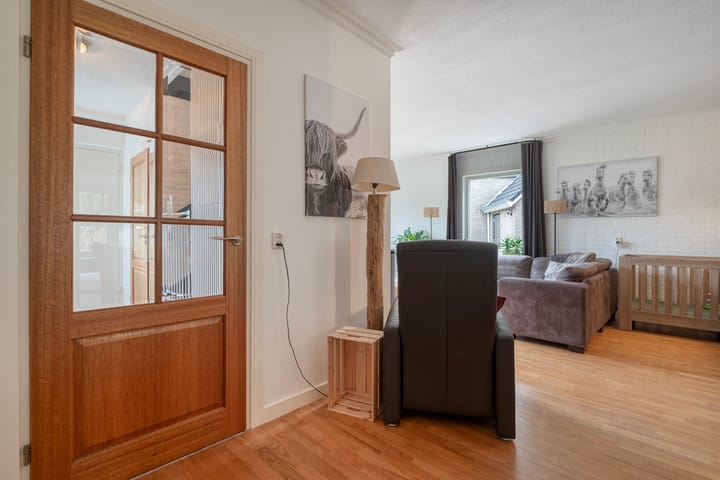 Photo 8 of Wilgenstraat 10