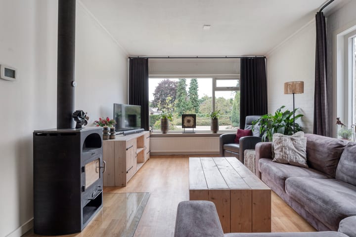 Photo 11 of Wilgenstraat 10