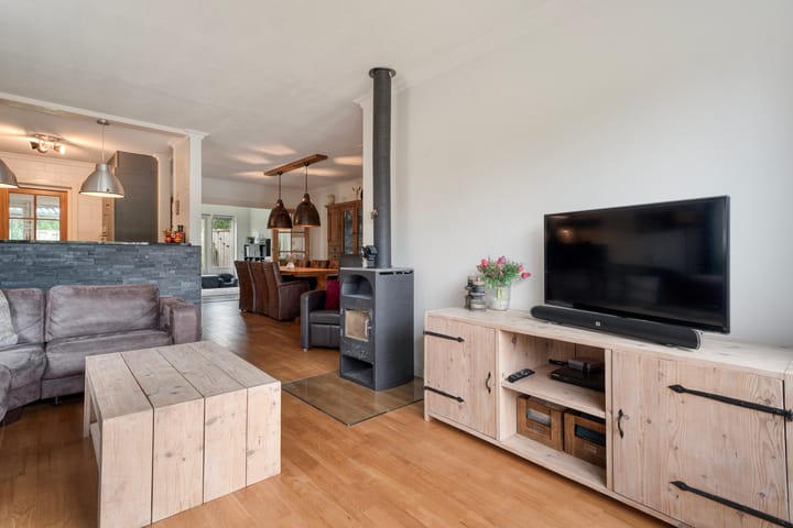 Photo 13 of Wilgenstraat 10