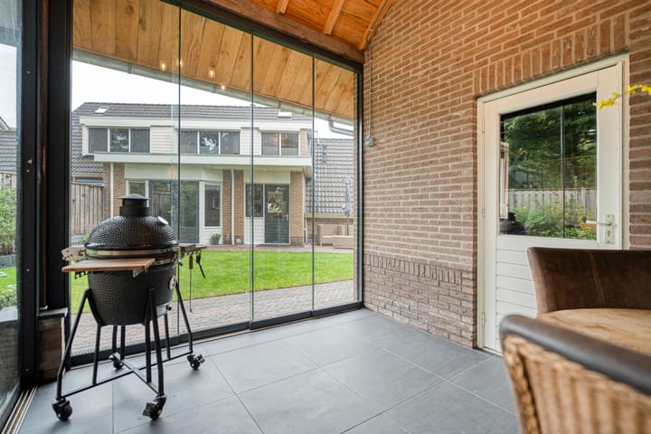 Photo 49 of Wilgenstraat 10