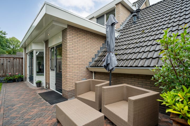 Photo 51 of Wilgenstraat 10