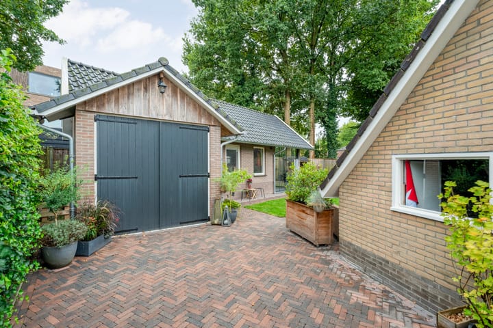 Photo 55 of Wilgenstraat 10