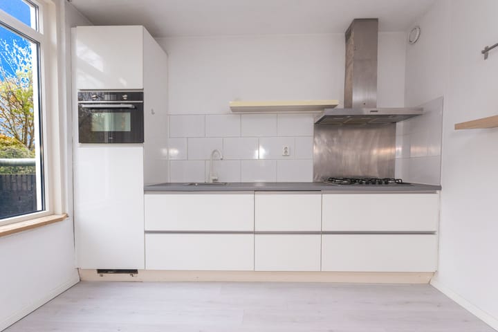 Photo 8 of De Veste 17 13