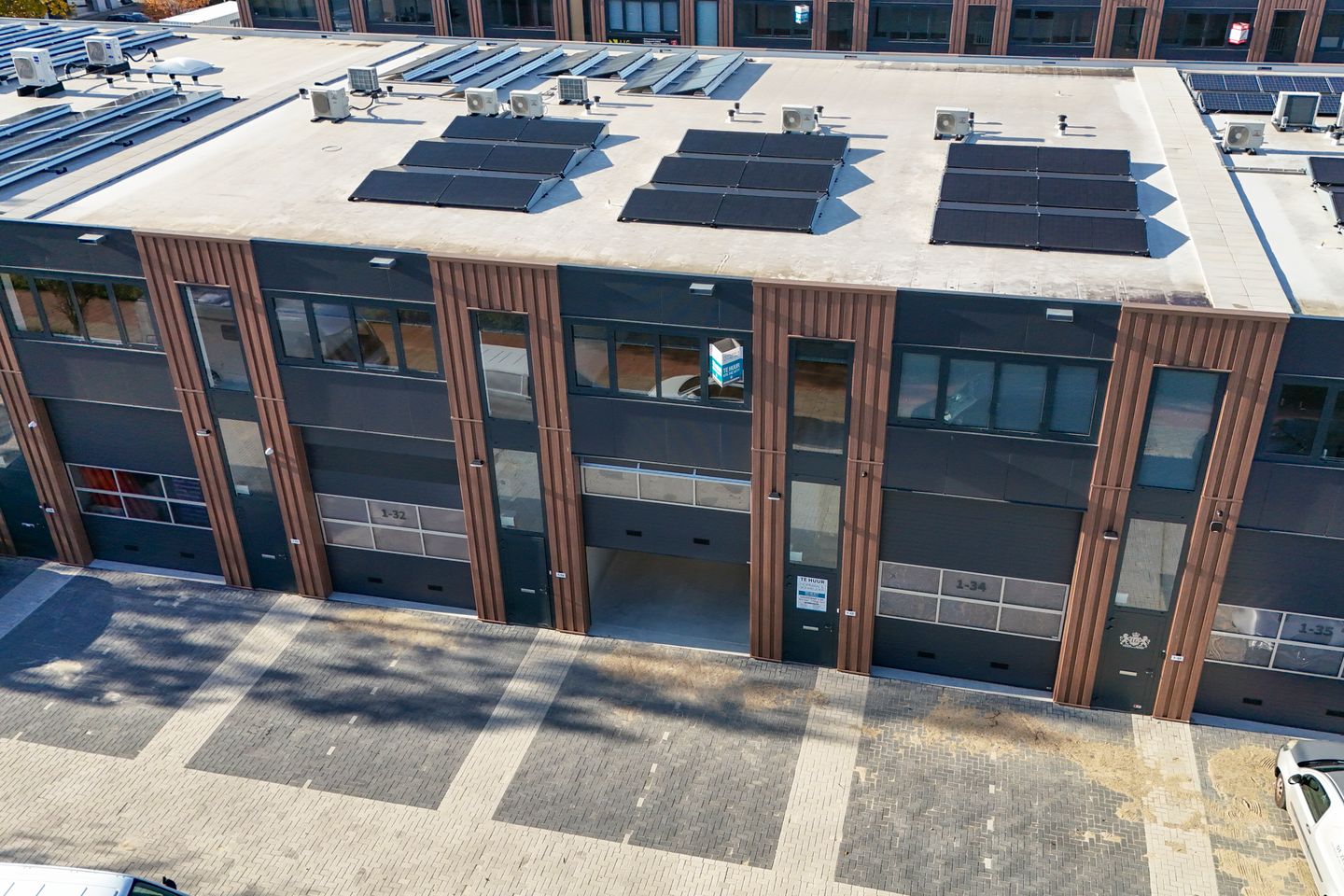 View photo 2 of Goudstraat 1-33