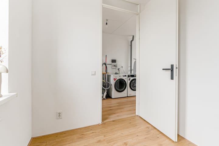 Foto 38 van Nederlandstraat 162