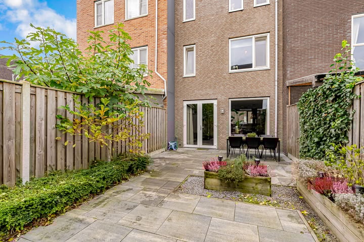 Foto 50 van Nederlandstraat 162