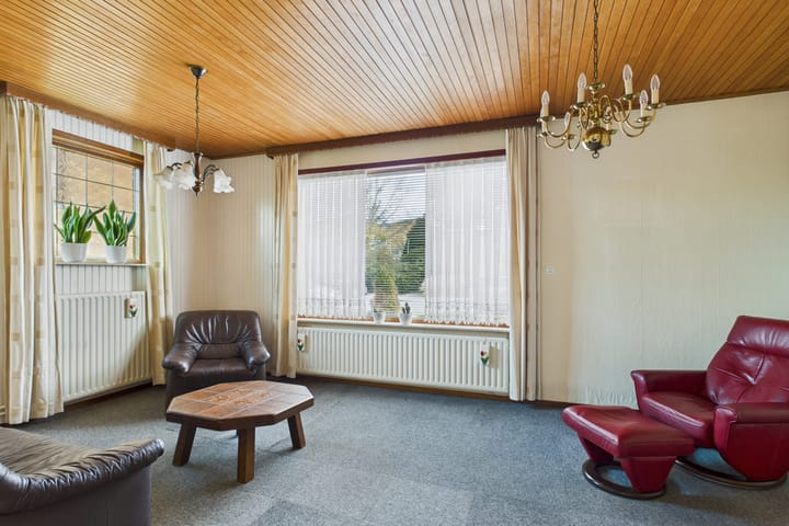 Photo 6 of Oranjestraat 11