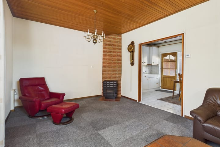 Photo 9 of Oranjestraat 11