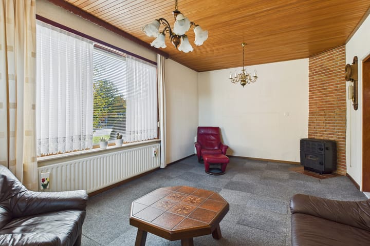 Photo 10 of Oranjestraat 11