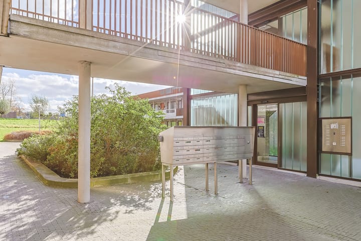 Photo 5 of Vijverhof 81