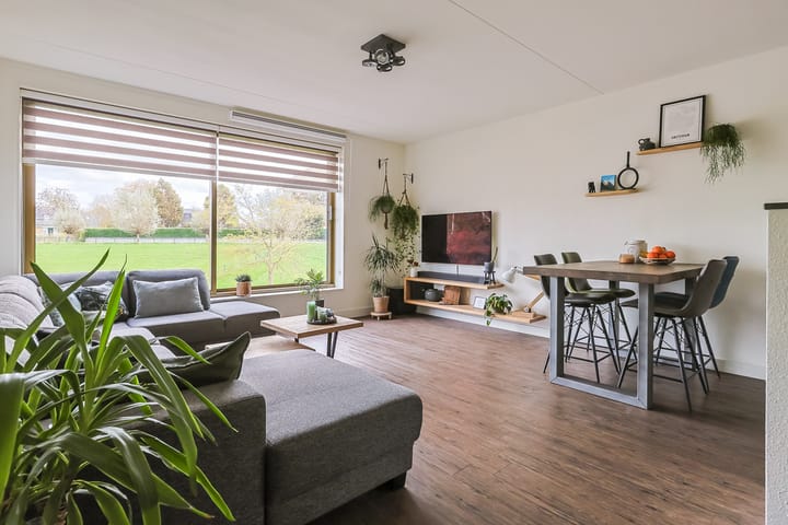 Photo 9 of Vijverhof 81