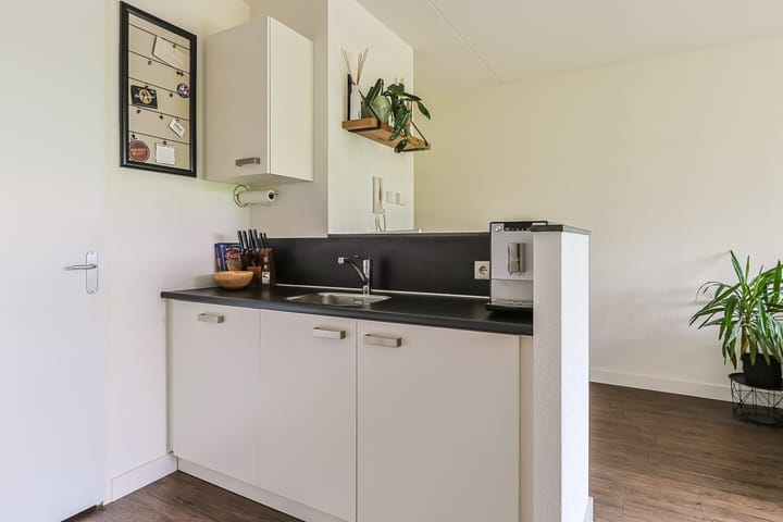 Photo 16 of Vijverhof 81