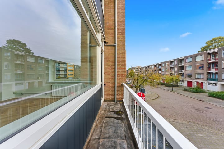 Photo 6 of Groen van Prinstererweg 41