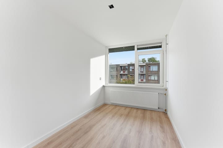 Photo 25 of Groen van Prinstererweg 41