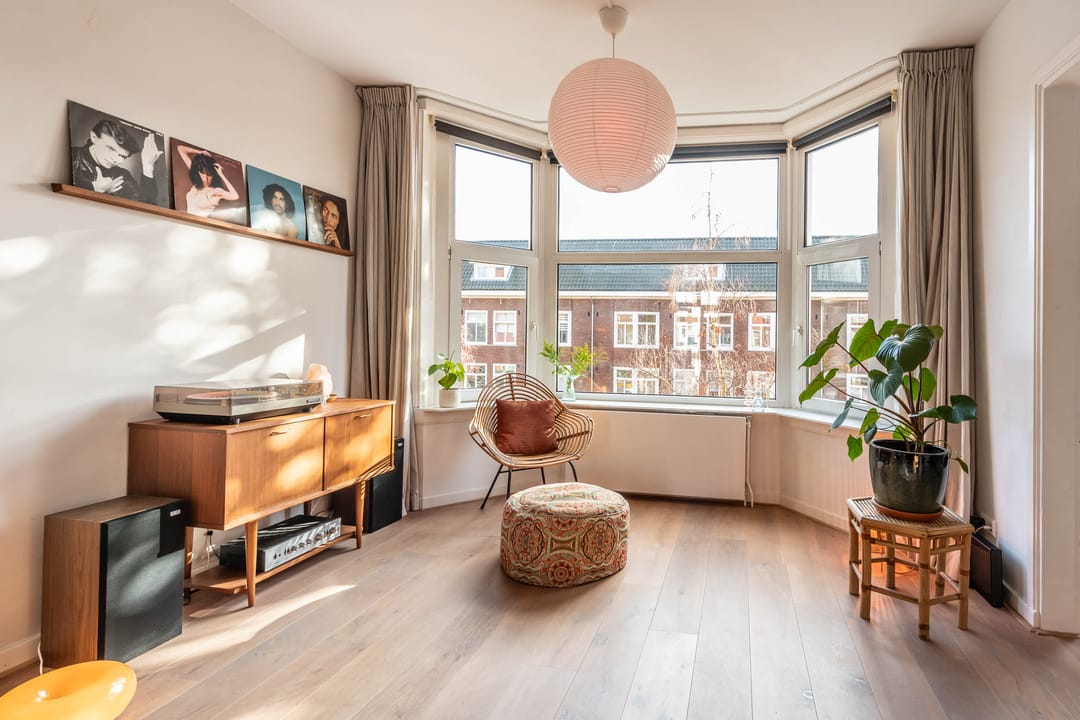 Photo 7 of Bloys van Treslongstraat 36-2